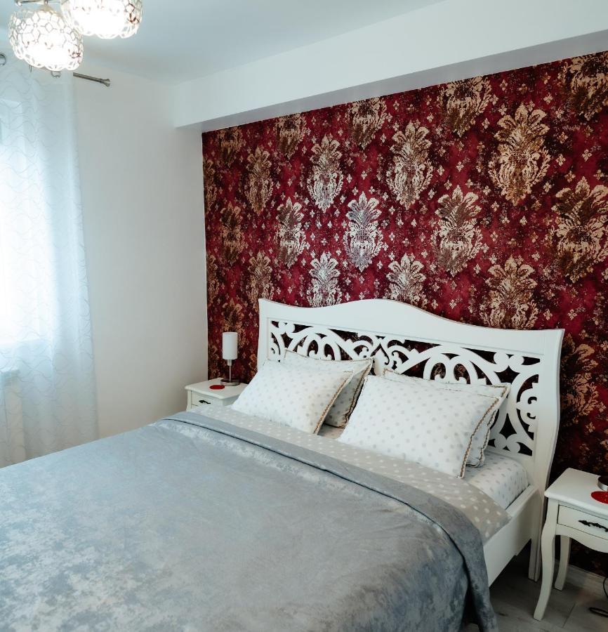 Carla'S Apart Palas-Hala Centrala 1 Bedroom, Airport Shuttle Iasi Esterno foto