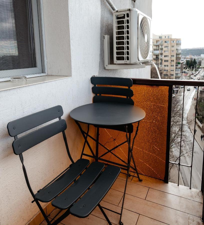 Carla'S Apart Palas-Hala Centrala 1 Bedroom, Airport Shuttle Iasi Esterno foto
