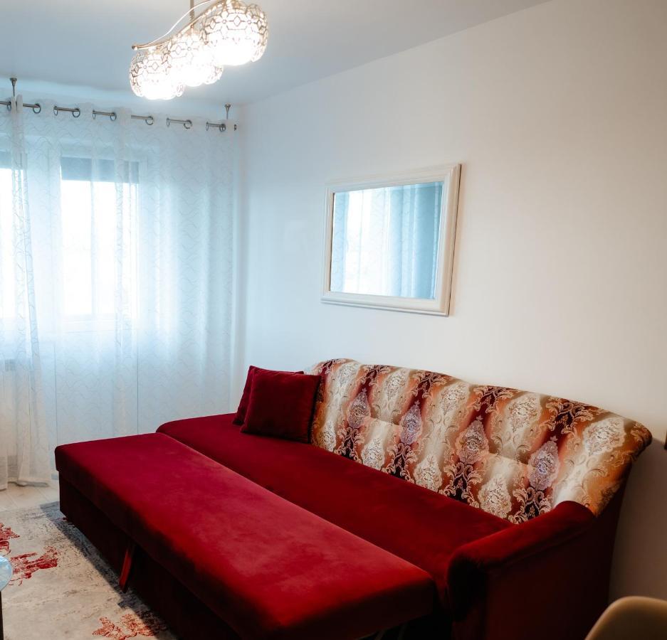 Carla'S Apart Palas-Hala Centrala 1 Bedroom, Airport Shuttle Iasi Esterno foto